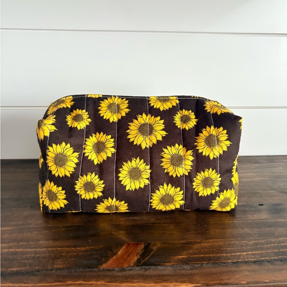 Handmade Sunflower Cosmetic Make Up Bag Black/Yellow Sz OS